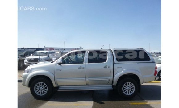 Acheter Import Voiture Toyota Hilux Autre à Import - Dubai, A'ana Acheter Import Voiture Toyota Hilux Autre à Import - Dubai, A'ana