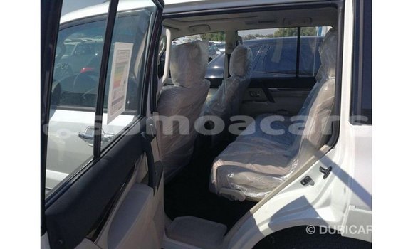 Buy Import Mitsubishi Pajero White Car in Import - Dubai in A'ana Buy Import Mitsubishi Pajero White Car in Import - Dubai in A'ana