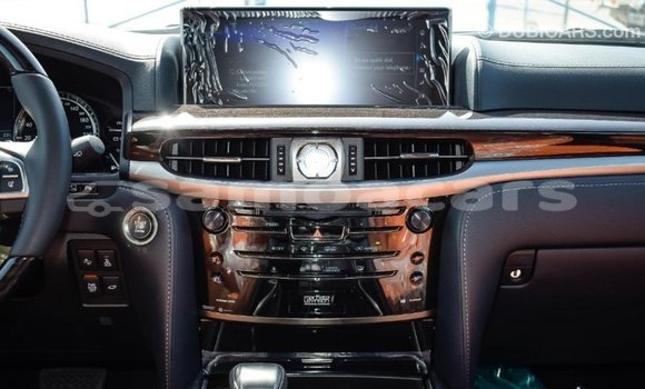 Buy Import Lexus LX White Car in Import - Dubai in A'ana Buy Import Lexus LX White Car in Import - Dubai in A'ana