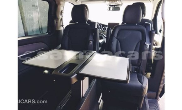 Buy Import Mercedes-Benz 250 Black Car in Import - Dubai in A'ana Buy Import Mercedes-Benz 250 Black Car in Import - Dubai in A'ana