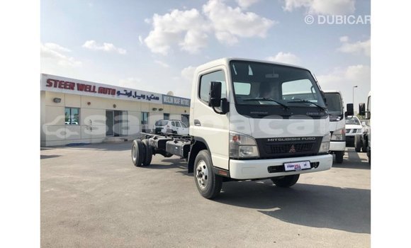 Acheter Import Utilitaire Mitsubishi L400 Blanc à Import - Dubai, A'ana Acheter Import Utilitaire Mitsubishi L400 Blanc à Import - Dubai, A'ana