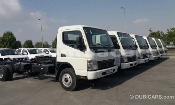Acheter Import Utilitaire Mitsubishi L400 Blanc à Import - Dubai, A'ana Acheter Import Utilitaire Mitsubishi L400 Blanc à Import - Dubai, A'ana