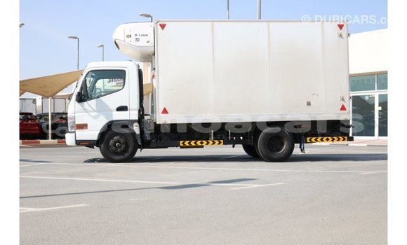 Acheter Import Utilitaire Mitsubishi L400 Blanc à Import - Dubai, A'ana