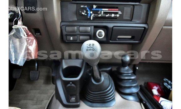 Buy Import Toyota Land Cruiser White Car in Import - Dubai in A'ana Buy Import Toyota Land Cruiser White Car in Import - Dubai in A'ana