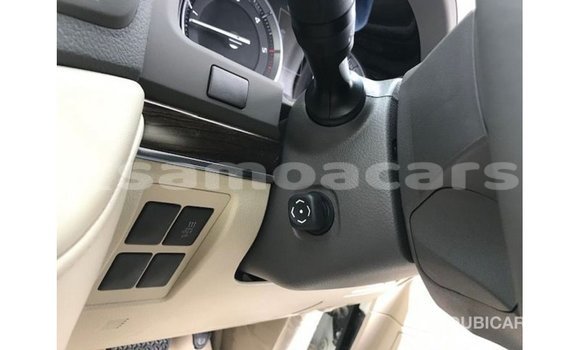 Buy Import Toyota Land Cruiser White Car in Import - Dubai in A'ana Buy Import Toyota Land Cruiser White Car in Import - Dubai in A'ana