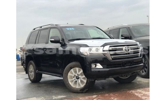 Buy Import Toyota Land Cruiser Black Car in Import - Dubai in A'ana Buy Import Toyota Land Cruiser Black Car in Import - Dubai in A'ana