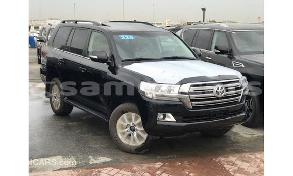 Buy Import Toyota Land Cruiser Black Car in Import - Dubai in A'ana Buy Import Toyota Land Cruiser Black Car in Import - Dubai in A'ana