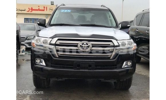 Buy Import Toyota Land Cruiser Black Car in Import - Dubai in A'ana Buy Import Toyota Land Cruiser Black Car in Import - Dubai in A'ana