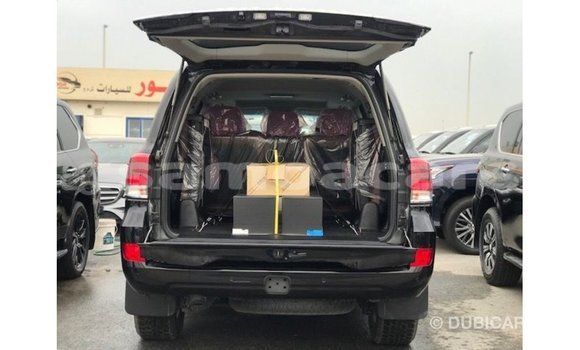 Buy Import Toyota Land Cruiser Black Car in Import - Dubai in A'ana Buy Import Toyota Land Cruiser Black Car in Import - Dubai in A'ana