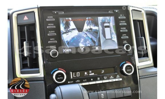 Buy Import Toyota Granvia White Car in Import - Dubai in A'ana Buy Import Toyota Granvia White Car in Import - Dubai in A'ana