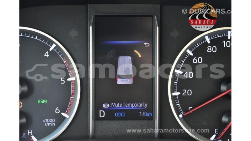 Big with watermark toyota granvia a ana import dubai 4309