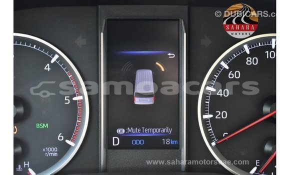 Buy Import Toyota Granvia White Car in Import - Dubai in A'ana Buy Import Toyota Granvia White Car in Import - Dubai in A'ana