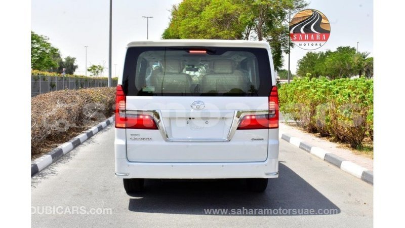 Big with watermark toyota granvia a ana import dubai 4309