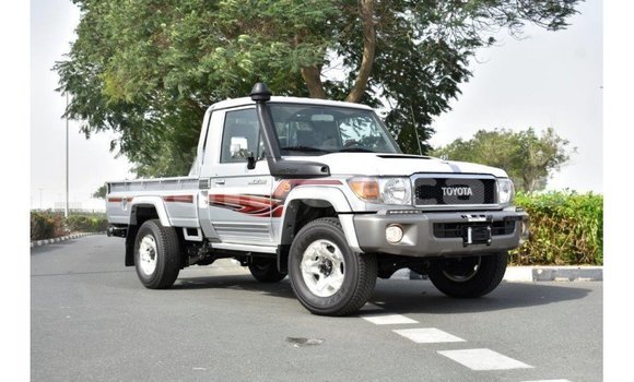 Buy Import Toyota Land Cruiser Other Car in Import - Dubai in A'ana Buy Import Toyota Land Cruiser Other Car in Import - Dubai in A'ana