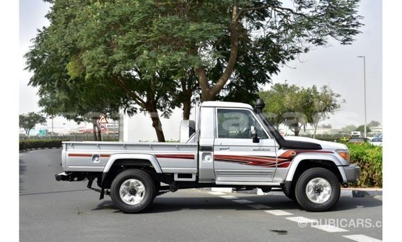 Buy Import Toyota Land Cruiser Other Car in Import - Dubai in A'ana Buy Import Toyota Land Cruiser Other Car in Import - Dubai in A'ana