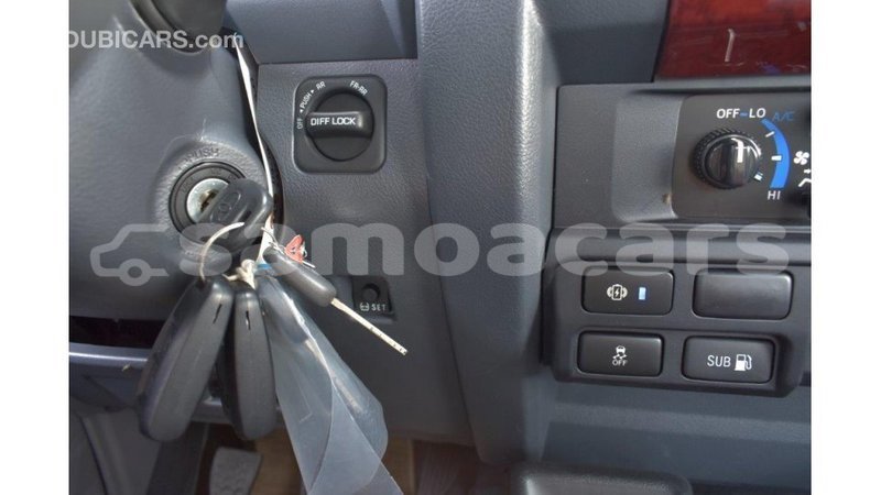 Big with watermark toyota land cruiser a ana import dubai 4311