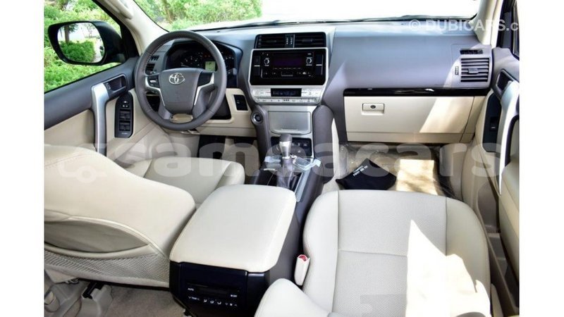Big with watermark toyota prado a ana import dubai 4312
