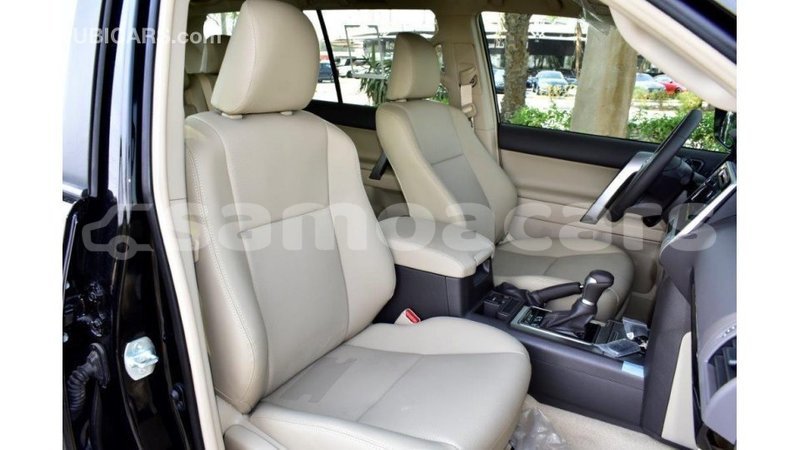 Big with watermark toyota prado a ana import dubai 4312
