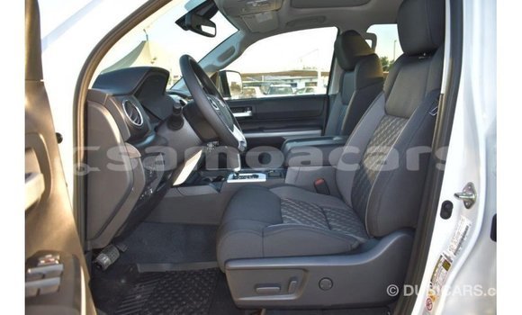 Buy Import Toyota Tundra White Car in Import - Dubai in A'ana Buy Import Toyota Tundra White Car in Import - Dubai in A'ana