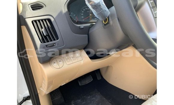 Buy Import Hyundai Accent White Car in Import - Dubai in A'ana Buy Import Hyundai Accent White Car in Import - Dubai in A'ana