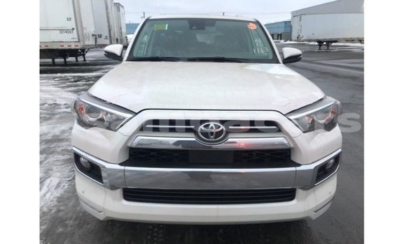 Buy Import Toyota 4Runner White Car in Import - Dubai in A'ana Buy Import Toyota 4Runner White Car in Import - Dubai in A'ana