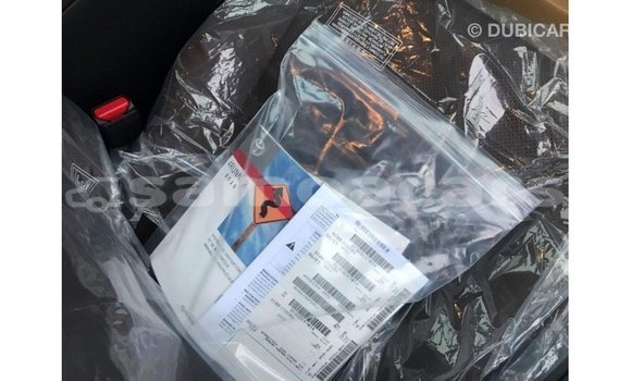 Buy Import Toyota 4Runner White Car in Import - Dubai in A'ana Buy Import Toyota 4Runner White Car in Import - Dubai in A'ana