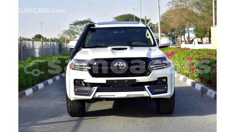Big with watermark toyota land cruiser a ana import dubai 4319