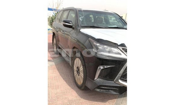 Acheter Import Voiture Lexus LX Noir à Import - Dubai, A'ana Acheter Import Voiture Lexus LX Noir à Import - Dubai, A'ana