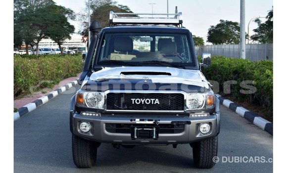 Buy Import Toyota Land Cruiser Other Car in Import - Dubai in A'ana Buy Import Toyota Land Cruiser Other Car in Import - Dubai in A'ana