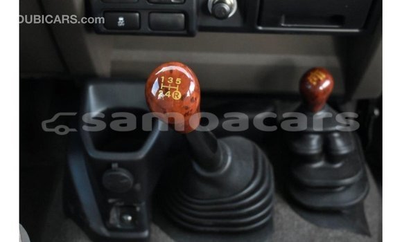 Buy Import Toyota Land Cruiser Other Car in Import - Dubai in A'ana Buy Import Toyota Land Cruiser Other Car in Import - Dubai in A'ana