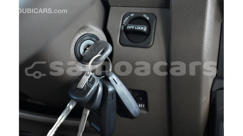 Big with watermark toyota land cruiser a ana import dubai 4325