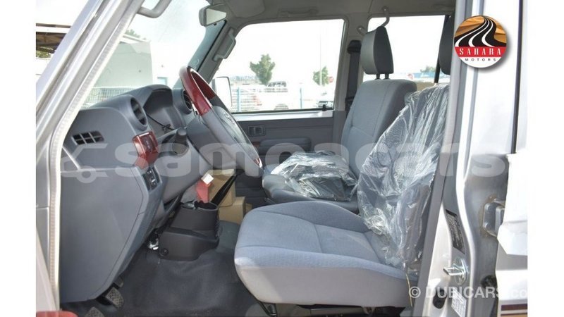 Big with watermark toyota land cruiser a ana import dubai 4326