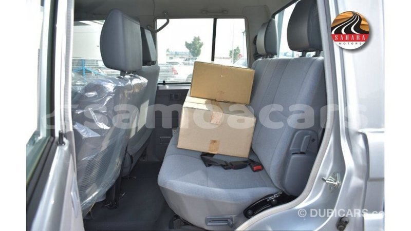 Big with watermark toyota land cruiser a ana import dubai 4326