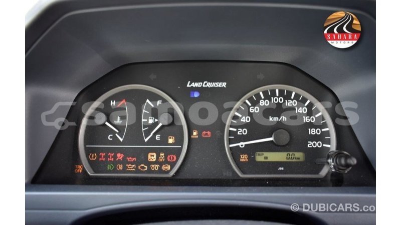 Big with watermark toyota land cruiser a ana import dubai 4326