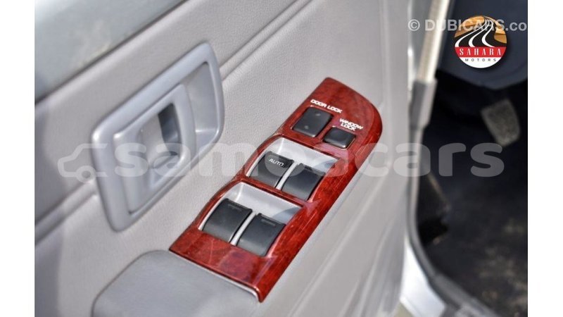 Big with watermark toyota land cruiser a ana import dubai 4326