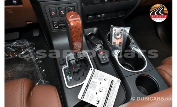 Buy Import Toyota Sequoia White Car in Import - Dubai in A'ana Buy Import Toyota Sequoia White Car in Import - Dubai in A'ana