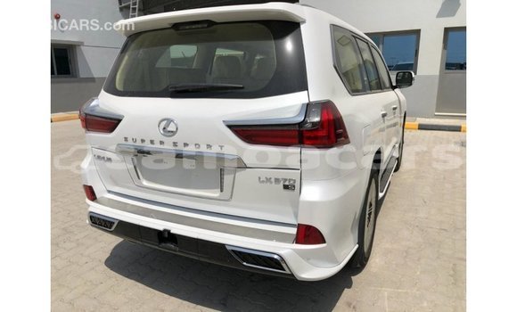 Buy Import Lexus LX White Car in Import - Dubai in A'ana Buy Import Lexus LX White Car in Import - Dubai in A'ana