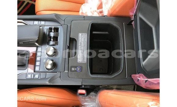 Buy Import Lexus LX White Car in Import - Dubai in A'ana Buy Import Lexus LX White Car in Import - Dubai in A'ana