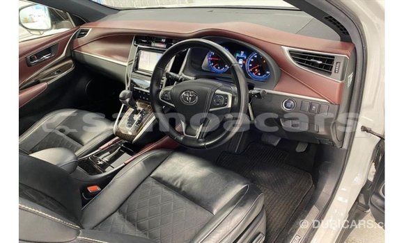 Buy Import Toyota Harrier White Car in Import - Dubai in A'ana Buy Import Toyota Harrier White Car in Import - Dubai in A'ana
