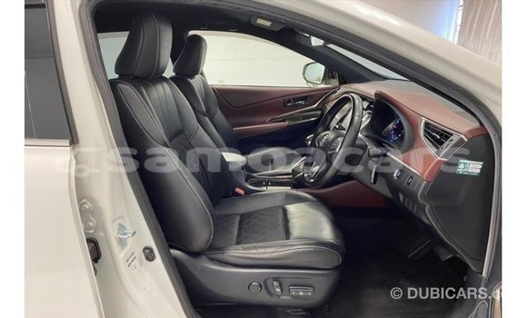 Buy Import Toyota Harrier White Car in Import - Dubai in A'ana Buy Import Toyota Harrier White Car in Import - Dubai in A'ana