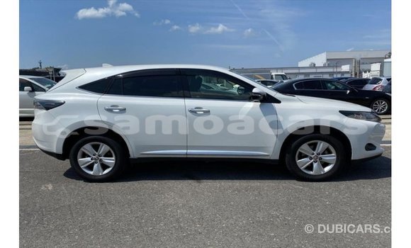 Buy Import Toyota Harrier White Car in Import - Dubai in A'ana Buy Import Toyota Harrier White Car in Import - Dubai in A'ana