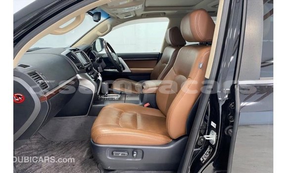 Buy Import Toyota Land Cruiser Black Car in Import - Dubai in A'ana Buy Import Toyota Land Cruiser Black Car in Import - Dubai in A'ana