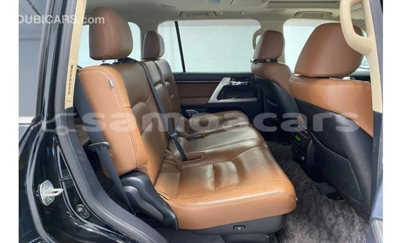 Buy Import Toyota Land Cruiser Black Car in Import - Dubai in A'ana Buy Import Toyota Land Cruiser Black Car in Import - Dubai in A'ana