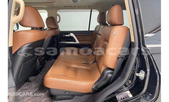 Buy Import Toyota Land Cruiser Black Car in Import - Dubai in A'ana Buy Import Toyota Land Cruiser Black Car in Import - Dubai in A'ana