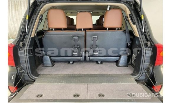 Buy Import Toyota Land Cruiser Black Car in Import - Dubai in A'ana Buy Import Toyota Land Cruiser Black Car in Import - Dubai in A'ana