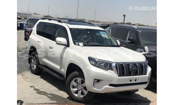 Buy Import Toyota Prado White Car in Import - Dubai in A'ana Buy Import Toyota Prado White Car in Import - Dubai in A'ana