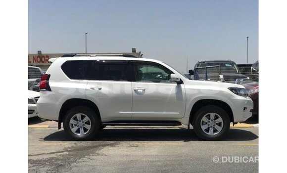 Buy Import Toyota Prado White Car in Import - Dubai in A'ana Buy Import Toyota Prado White Car in Import - Dubai in A'ana