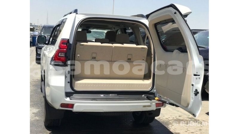 Big with watermark toyota prado a ana import dubai 4334
