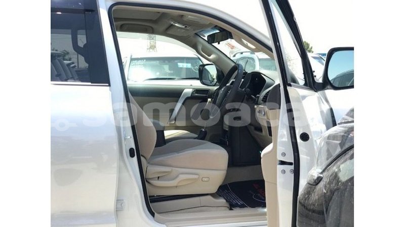 Big with watermark toyota prado a ana import dubai 4334