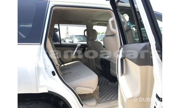 Buy Import Toyota Prado White Car in Import - Dubai in A'ana Buy Import Toyota Prado White Car in Import - Dubai in A'ana